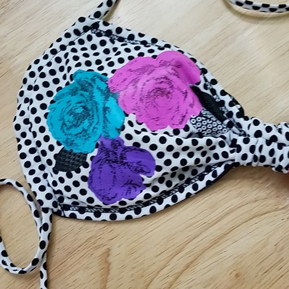 Dauble sided Xhilaration bikini top - Picture 4 of 7